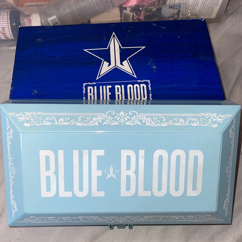 JEFFREE STAR BLUE BLOOD PALETTE 🤤